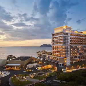 Parkroyal Langkawi 5* パンタイ・サナング